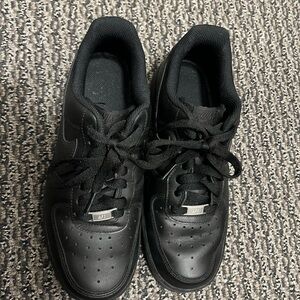 Nike Women's All-Black Low Top Sneakers
